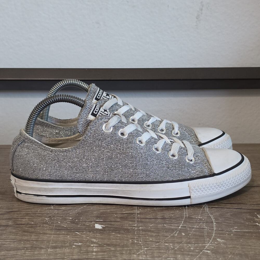Converse Chuck Taylor All-Star Low Top Sneakers Shoes Size 8 Metallic Silver - Picture 3 of 9